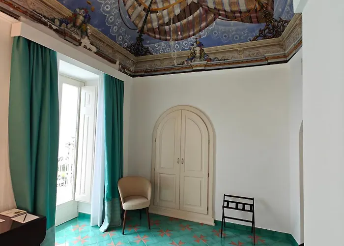 Hotel Residence Готель 4*